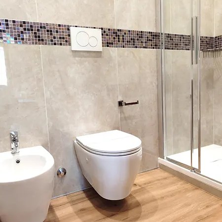 Triestecenter & - Colori Di 3*